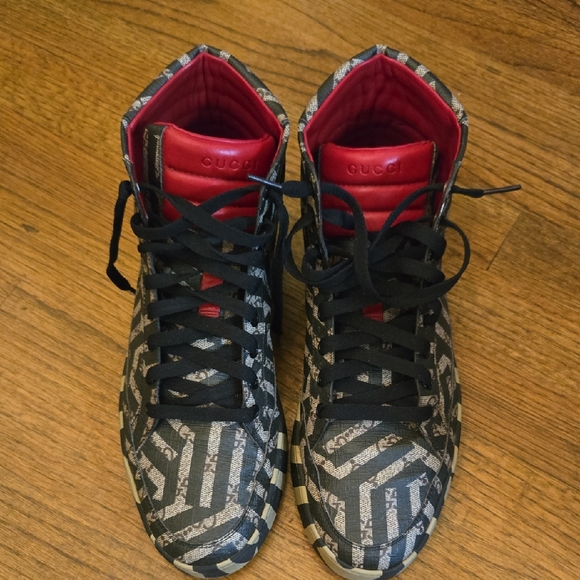 RARE-Nike Overplay IV Black Suede Basketball Sneakers with Red and Yellow Accent RARE Nike Kyrie 1 Dream Black Red Mens Size 11 Basketball  main image 3